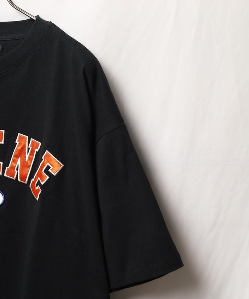 DOLCE&GABBANA レディース Tシャツ ロゴワッペン 半袖 M〜L相当 DOLCE&GABBANA - SALE【極美品】DOLCE&GABBANA ドルチェアンド