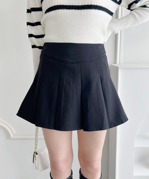 プリーツピンストライプ ミニスカート ピンストライプボックスプリーツミニスカート[商品：PN24AW-023