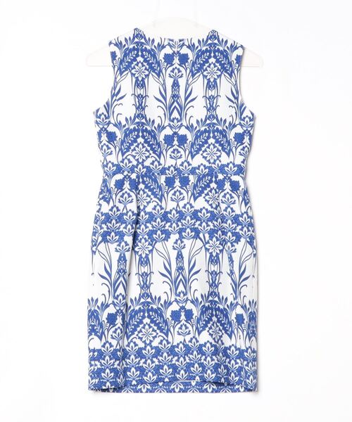 GRACE CONTINENTAL ホワイトノースリーブワンピース 38 フラワー刺繍ノースリーブワンピース / GRACE CONTINENTAL