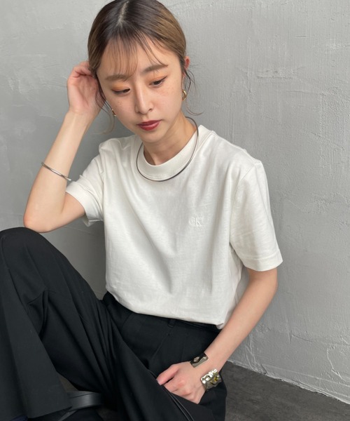 tシャツ 「 /カルバンクライン」 アーカイブ ワンポイントロゴ刺繍Tシャツ レディース メンズ Calvin Klein tシャツ 「Calvin Klein/カルバンクライン