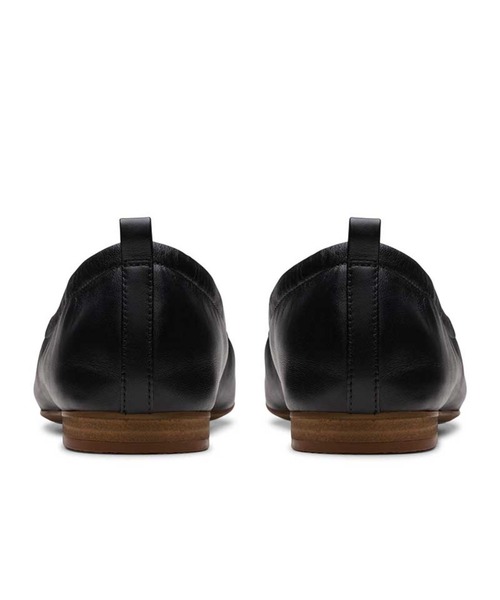 Clarks（クラークス） バレエシューズ パンプス Fawna Soft ファウナ