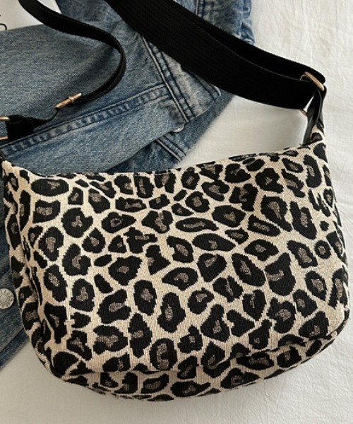 Per sist ence（パーシエンス） ショルダーバッグ バッグ レオパード柄