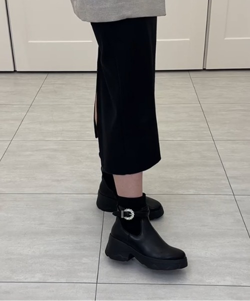 diana（プラスダイアナ） ブーツ 「軽量」クリスタルバックル ショート