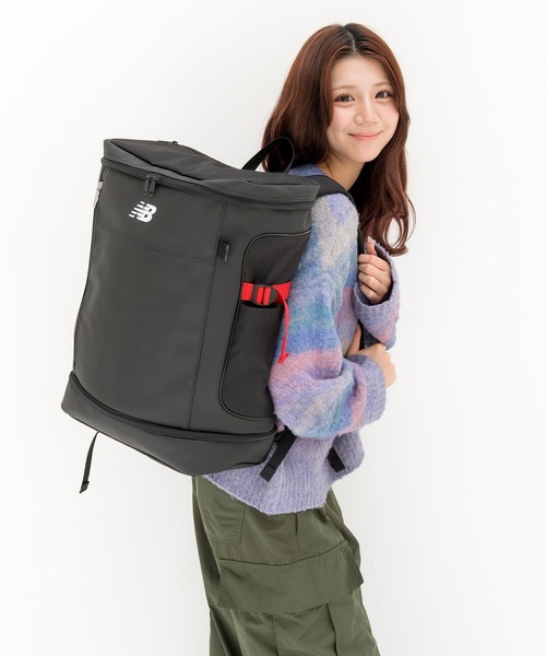 New Balance（ニューバランス） デイバック リュック 32L PUレザー