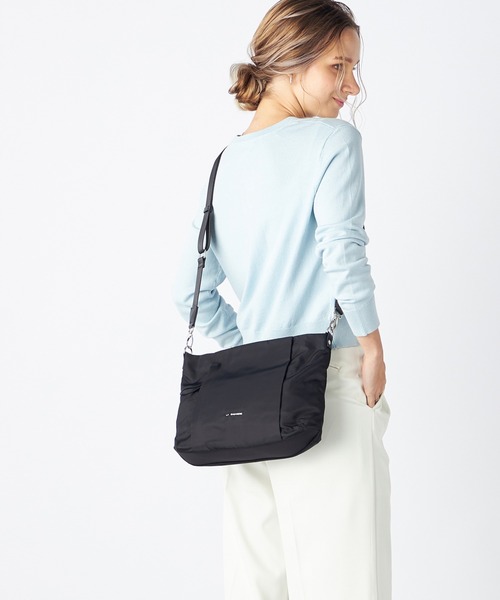 LA BAGAGERIE（ラバガジェリー） ショルダーバッグ バッグ 多収納