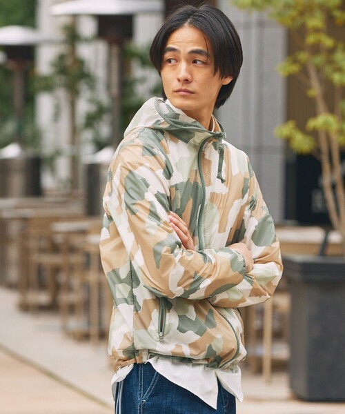 AIGLE（エーグル） ナイロンジャケット 超軽量 撥水 プリント