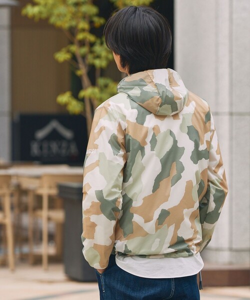 AIGLE（エーグル） ナイロンジャケット 超軽量 撥水 プリント
