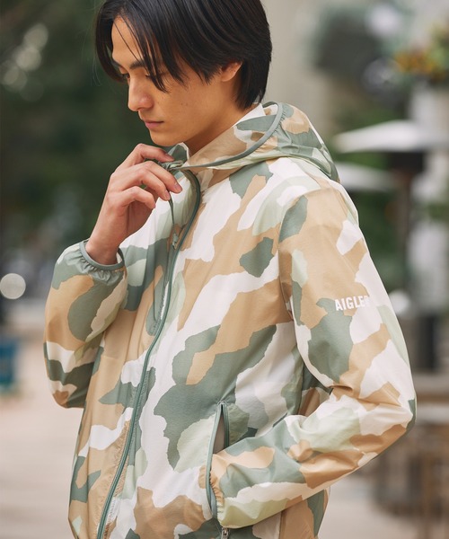 AIGLE（エーグル） ナイロンジャケット 超軽量 撥水 プリント
