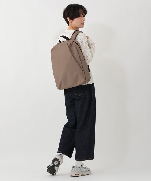 デイバック リュック 無重力リュックplus Mサイズ レディースの画像