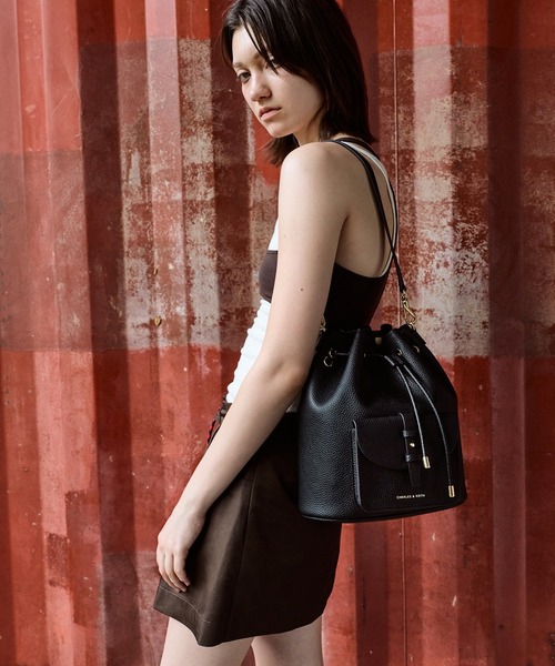 CHARLES ＆ KEITH（チャールズ&キース） デイバック リュック Beryl