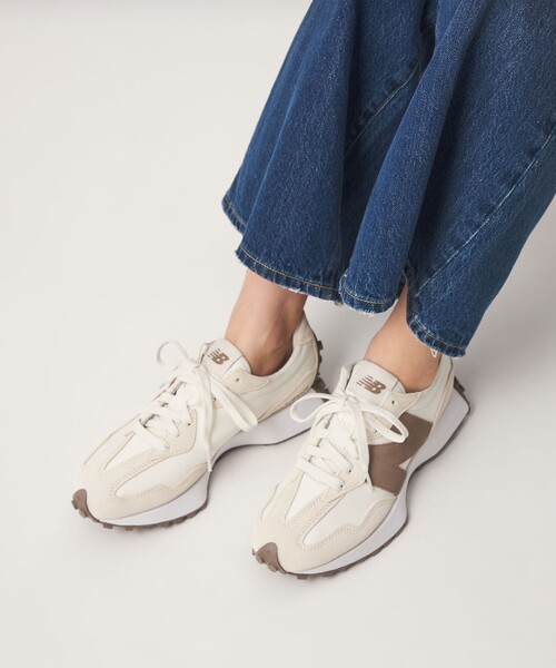 NEW BALANCE スニーカー W327 ホワイト ベージュ★24.5新品 New Balance（ニューバランス） スニーカー 「WEB限定」「New Balance