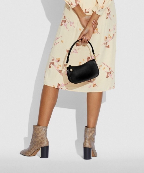 Coach●スウィンガーバック 20 キャンバス【 残りわずか】 COACH ハンドバッグ スウィンガー 20 : ZOZOTOWN Yahoo!店