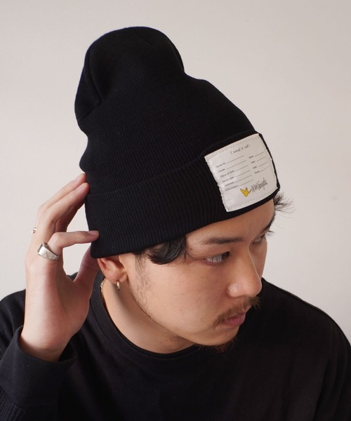 What it isNt）ART BY MARKGONZALES ニット帽 ニットキャップ BIGタグ