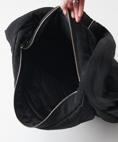 ITTI (イッチ) | SHOULDER BAG (ショルダーバッグ) | レザー