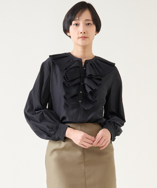 プリーツカラーブラウス｜martinique（マルティニーク）｜商品