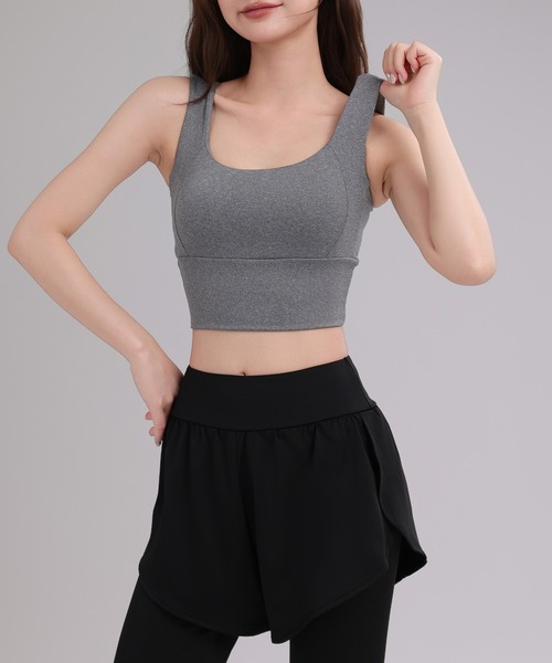 Chestyスポーツウェアセット（トップス＆ショートパンツ＆レギンス
