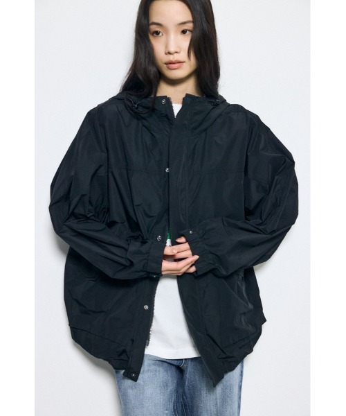AZUL BY MOUSSY（アズールバイマウジー） マウンテンパーカー ウインド