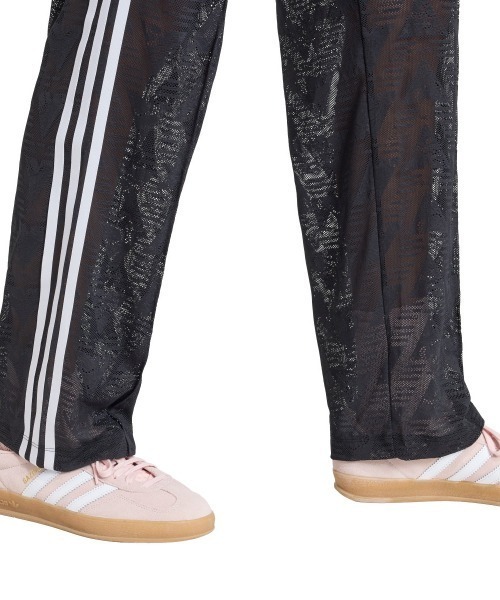 ★人気　アディダス　刺繍ロゴ　スウェットパンツ　ジャージ　ブラック　105 adidas（アディダス） スウェットパンツ ジャージ レディース