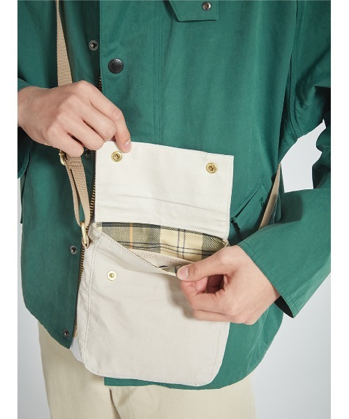 Barbour（バブアー） ショルダーバッグ ONE SIZE ライトベージュ