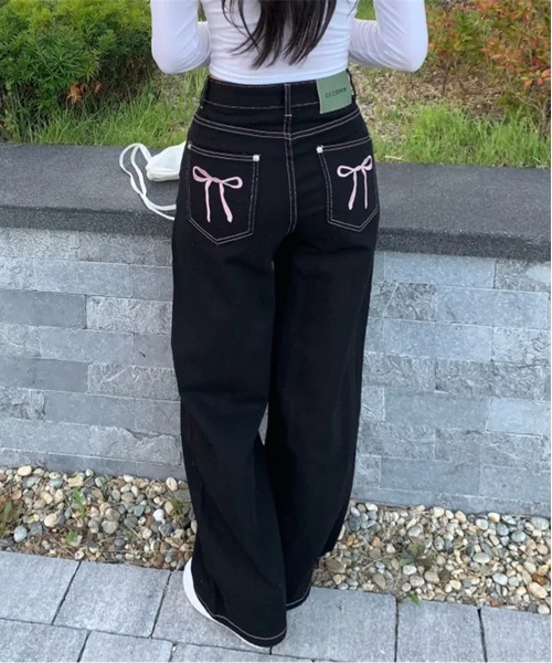 ブラックWデニム♡刺繍のリボンバッグ♡ストーン付き チビリボン刺繍デニムPT|ems excite | RETRO GIRL ONLINE STORE