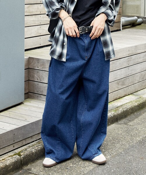 【TRILL掲載】チノタックラインパンツ TRILL掲載】チノタックラインパンツ