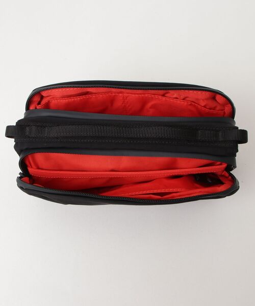 Topologie（トポロジー） ショルダーバッグ Bottle Sacoche Medium