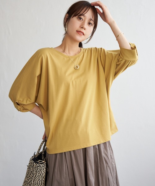 ★新品タグ付き　ツイストディテールカットトップス/ウォッシャブル・接触冷感 ikka（イッカ） tシャツ 「接触冷感」冷感ツイストドルマンプル