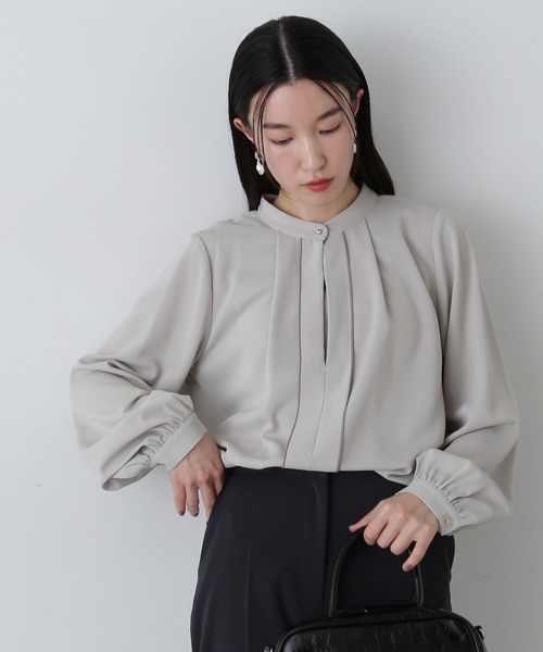 「N.（N. Natural Beauty Basic）」 長袖ブラウス MEDIUM グレイッシュベージュ レディース