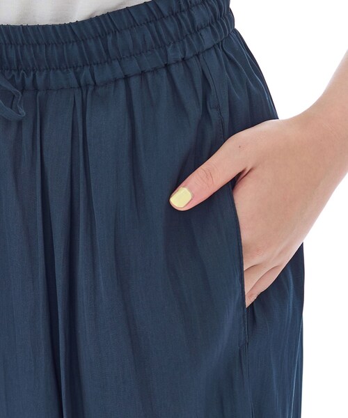 新品未使用インディヴィ ワイドパンツ 洗える／UVケア／スーツ】ストレッチワイドパンツ（パンツ(単品