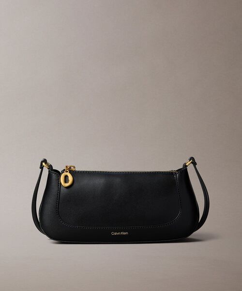 Calvin Klein（カルバン・クライン） ウエストポーチ ウエストバッグ