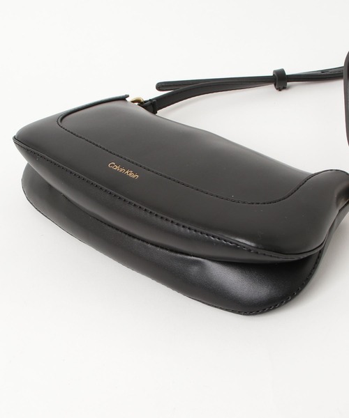 Calvin Klein（カルバン・クライン） ウエストポーチ ウエストバッグ