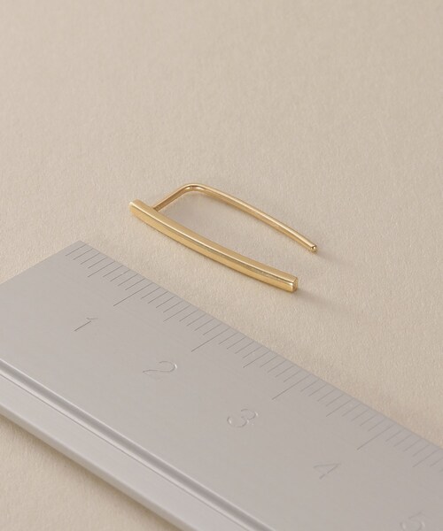 COCOSHNIK（ココシュニック） ピアス K10カーブライン フックピアス