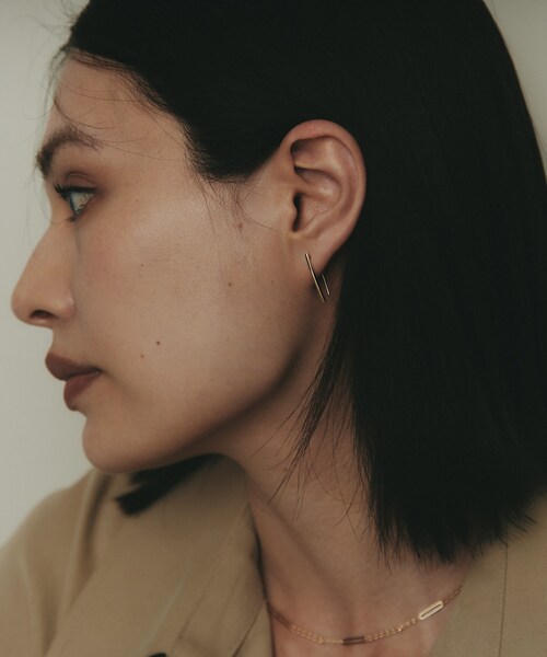 COCOSHNIK（ココシュニック） ピアス K10カーブライン フックピアス