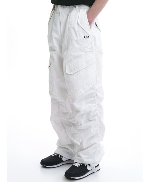 OY（オーワイ） ワイドパンツ カーゴパンツ NYLON SHIRRING CARGO