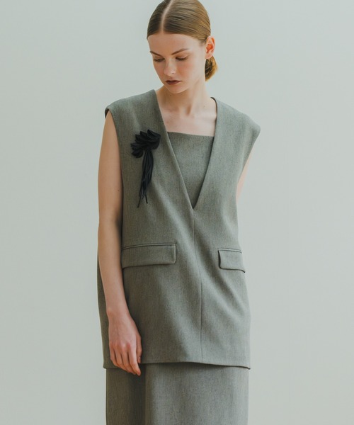 ベスト ジレ 「WHYTO. / ホワイト」 SLIT NECK COCOON VEST レディース