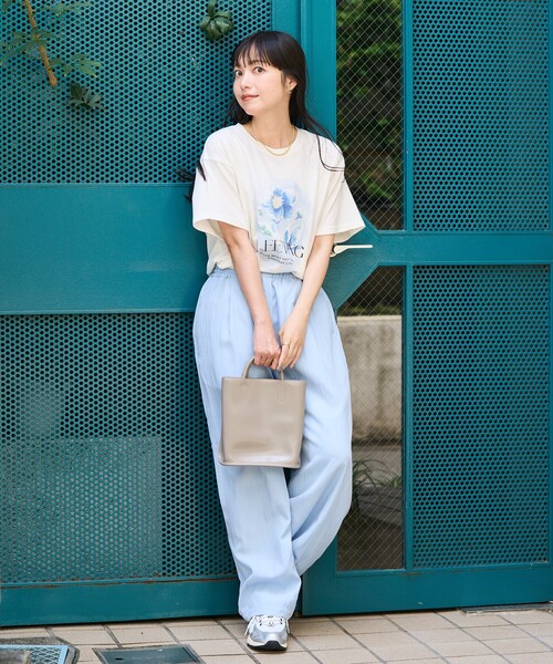 OFF WHITEフラワープリント Tシャツ OFF WHITE (オフホワイト) フラワープリントロゴTシャツ ss20