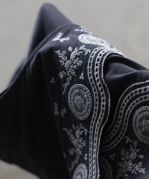 soulberry（ソウルベリー） ワンピース たっぷり刺繍のワンピース