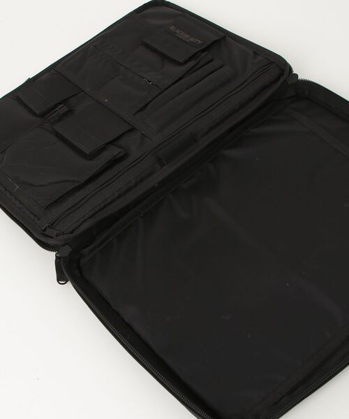 HEAD PORTER（ヘッドポーター） ワンポイントクラッチバッグ