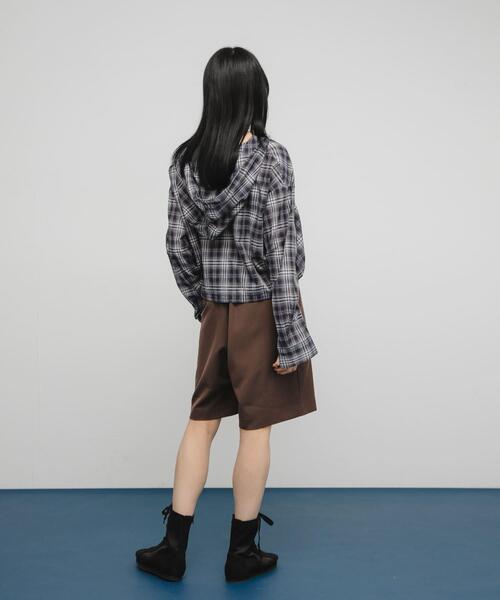 KBF（ケービーエフ） パンツ フロントステッチショートパンツ