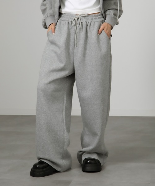 Chiina セットアップ Chiina /パーカー＆スウェットパンツ ルーズ