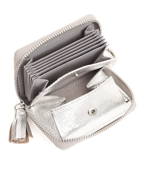 perche（ペルケ） 財布 perche / マルチスタッズジャバラチャーム