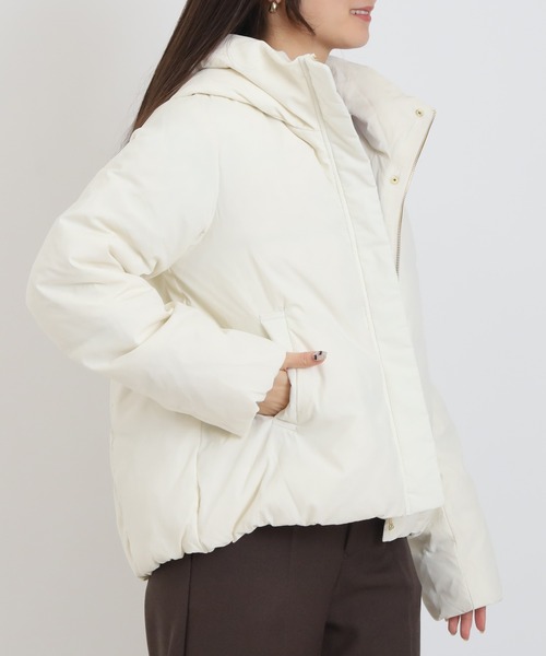 ESCADA オフホワイトダウンジャケット ドット エスカーダ TRUDEA（トルディア） ダウンコート ダウンジャケット フーデット