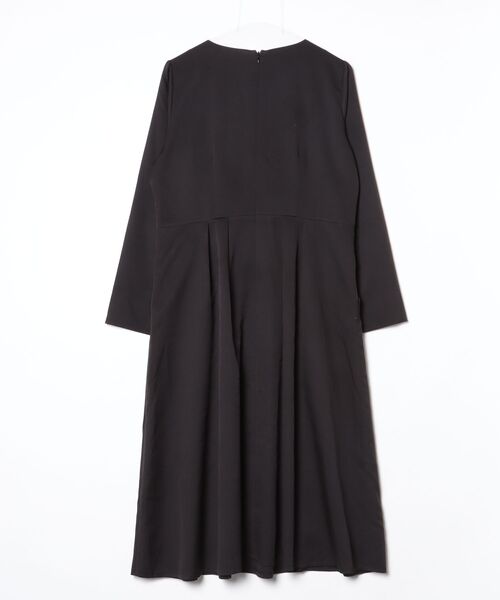 「Tiaclasse」 長袖ワンピース 15号 ブラック レディース_画像2