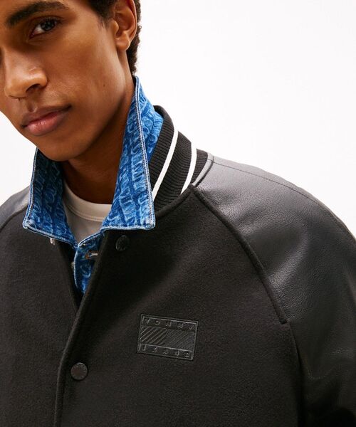 TOMMY JEANS（トミー・ジーンズ） ブルゾン アウター フラッグバー