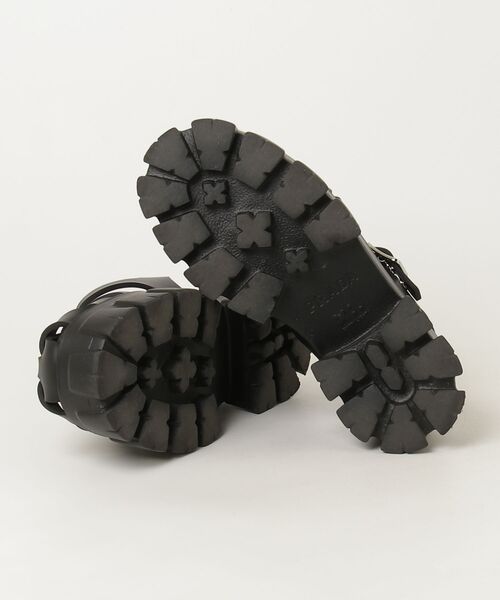 PRADA（プラダ） トライアングルロゴ フィッシャーマン フラット