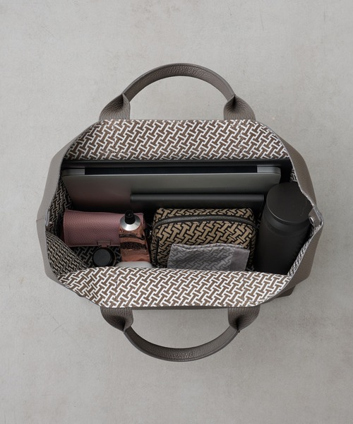 「IACUCCI」 ハンドバッグ FREE グレー レディース_画像2