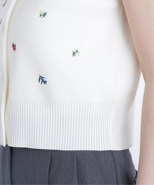 ポロシャツ ポロ ポロカラーフラワー刺繍ニット レディースの画像