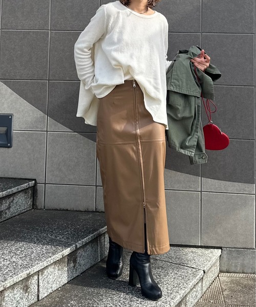 MI　スカート mi via loca スカート フェイクレザーフロントZIPスカート : ZOZOTOWN