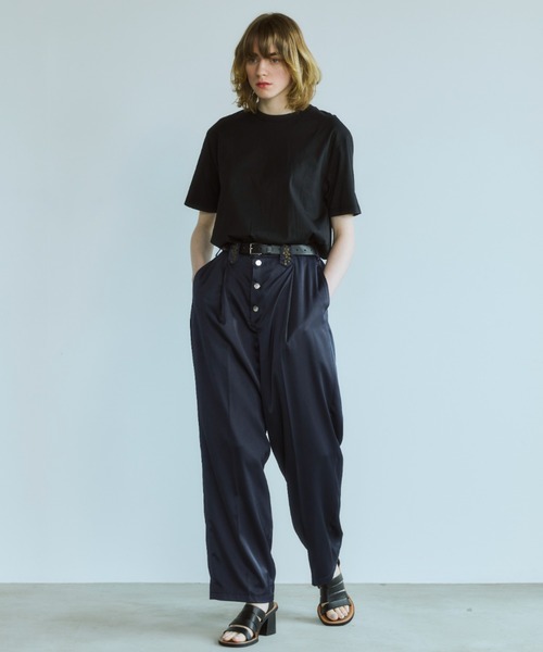 パンツ Kiton FW24 SATIN PANTS (D48109 K0537E06) Satin pants with strap