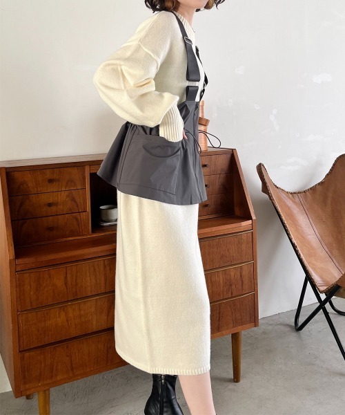 24SS タグ付き訳あり 定価5.7万 ルームエイトブラック ニットワンピース 24SS タグ付き訳あり 定価5.7万 ルームエイトブラック ニット